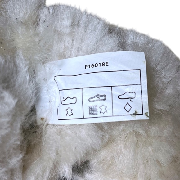 Koolaburra by UGG Jaelyn Mini Tassle Green Plush Warm Boots Women’s Size 8 - Picture 10 of 11